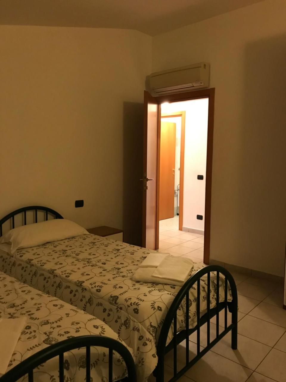 Residence Mariele Tavazzano ภายนอก รูปภาพ